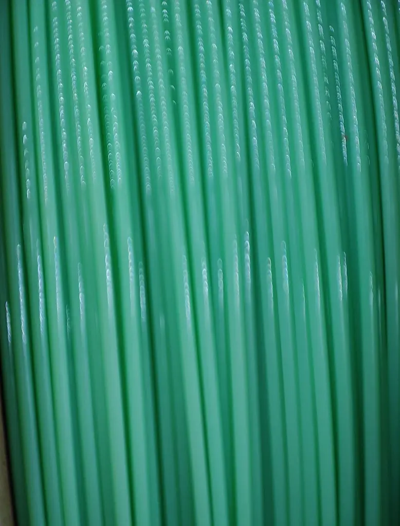 HTPET+ Neutron Green (cardboard) - zoom.webp